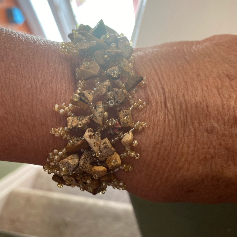 Bracelet wrap around with easy flexible beading.